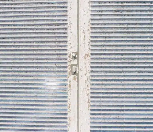 Comprendre le prix des volets roulants solaires : ce qu’il faut savoir