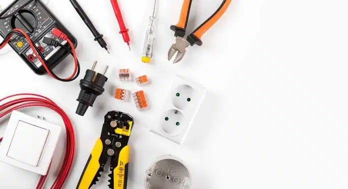 Comment trouver le bon fournisseur pour vos fournitures électriques et l'installation de votre disjoncteur