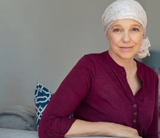 Une femme atteinte d'un cancer du sein