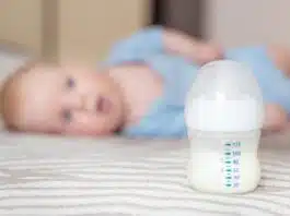 Lait bébé : quelle température idéale pour le donner à votre enfant ? Lait bébé : quelle température idéale pour le donner à votre enfant ?