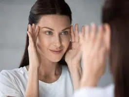 Mewing peut-il remodeler votre visage ? Comment le faire et ce que dit la recherche Mewing peut-il remodeler votre visage Comment le faire et ce que dit la recherche