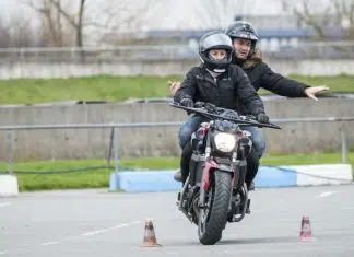 Comment avoir le permis 125 sans le passer ?