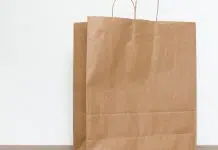 Le sac en papier kraft a de plus en plus la cote