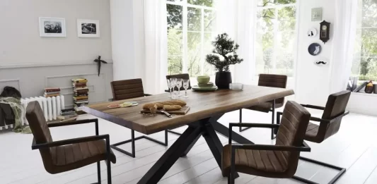 Quel type de pied pour une table à manger ?